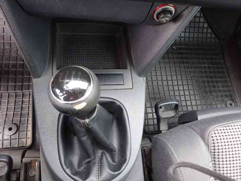 VW TOURAN 2.0 TDI r.v.2005 (100 kw) stk:5/2027  - foto 11