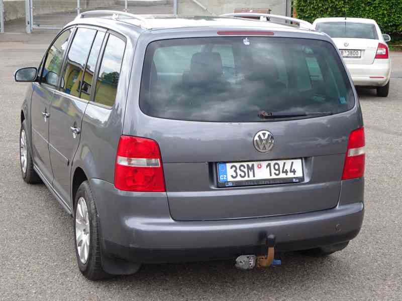 VW TOURAN 2.0 TDI r.v.2005 (100 kw) stk:5/2027  - foto 4