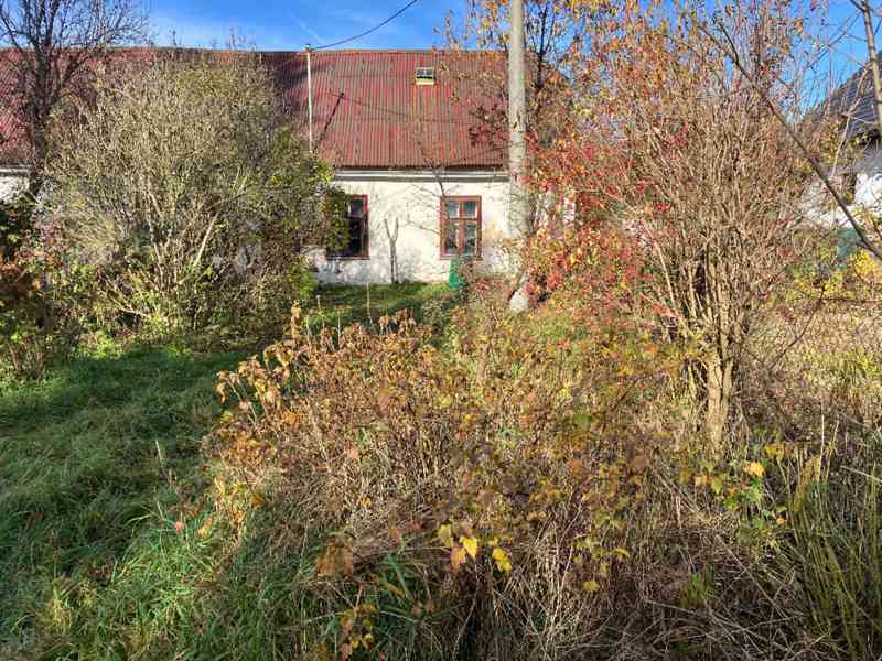 Prodám dům se zahradou na dvojparcele Polička 931 m2 - foto 2