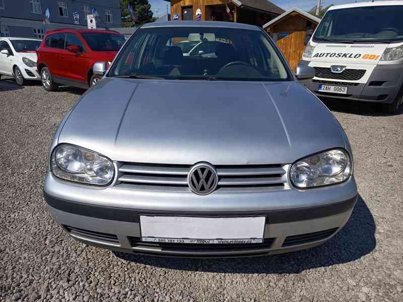 VOLKSWAGEN Golf lV 1,4i16V Ocean ČR  - foto 4