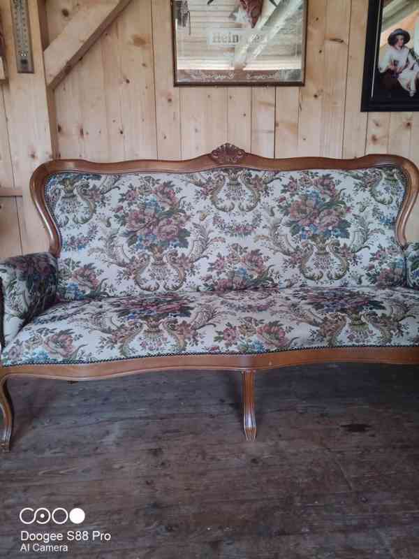 Starožitná dřevěná rustikální čalouněná pohovka,gauč,sofa - foto 3
