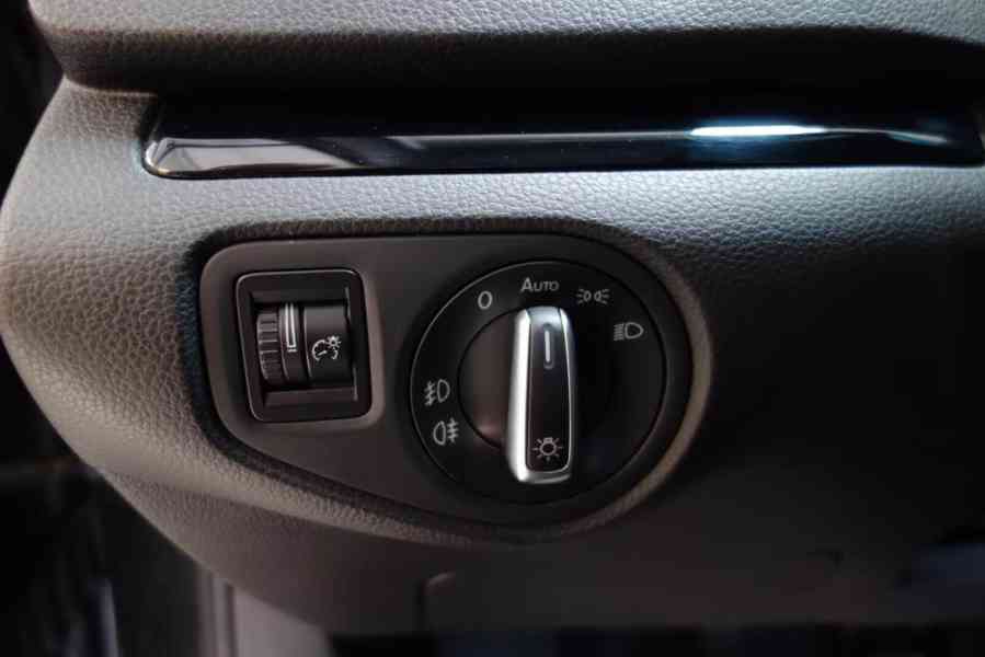 Seat Alhambra 2,0tdi Style 110kw - foto 47