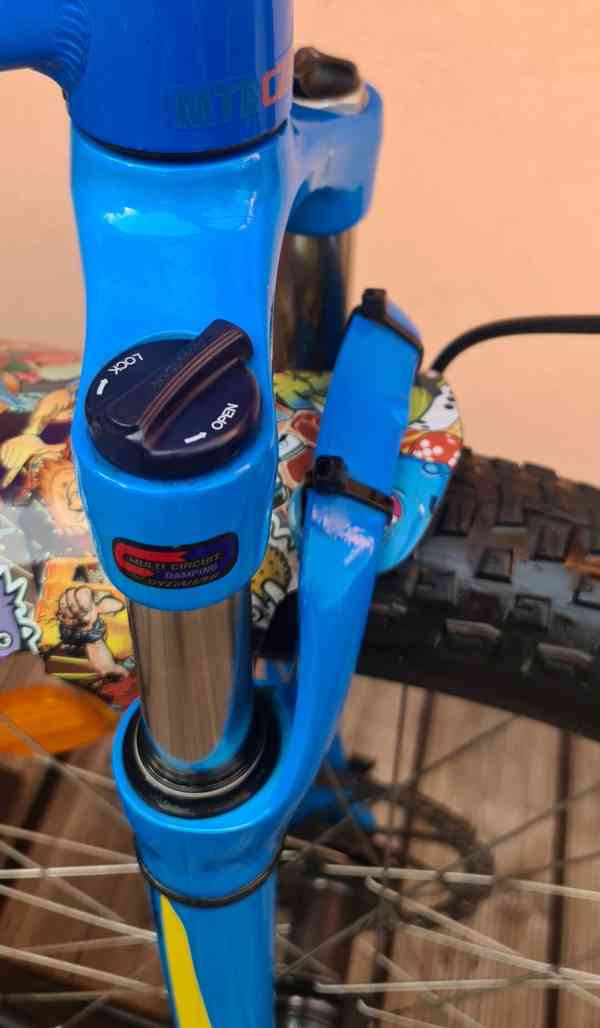 DĚTSKÉ KOLO SPECIALIZED RIPROCK COMP 24“ 1x9 - foto 6