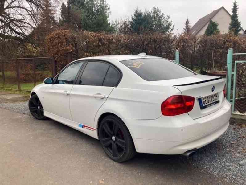 BMW Řada 3 E90 320d 130kw	 - foto 6