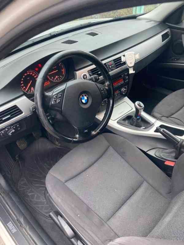BMW Řada 3 E90 320d 130kw	 - foto 4