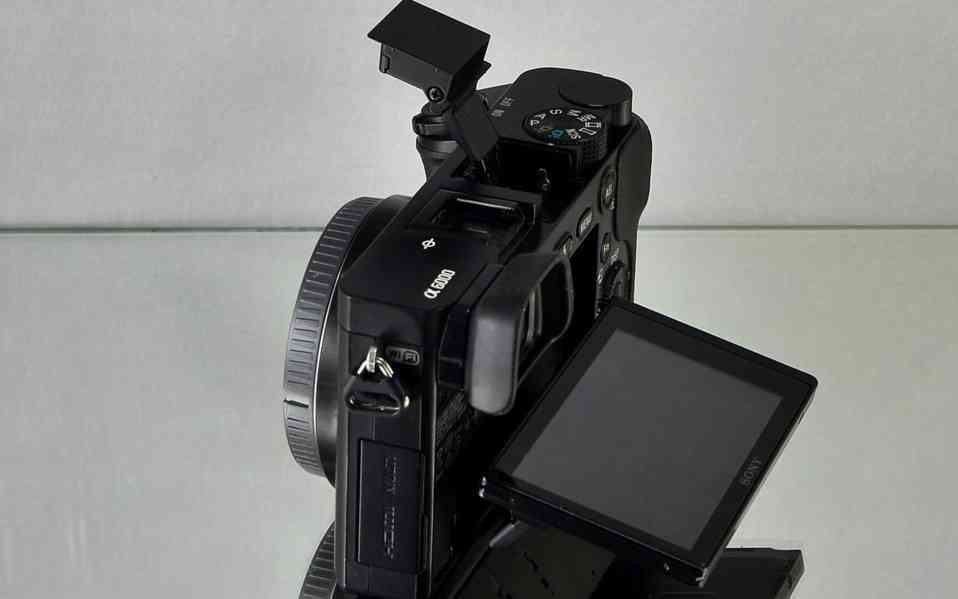 Sony A 6000 CMOS 24 Mpix*Full HDV*WIFI/NFC 980 Exp - foto 5