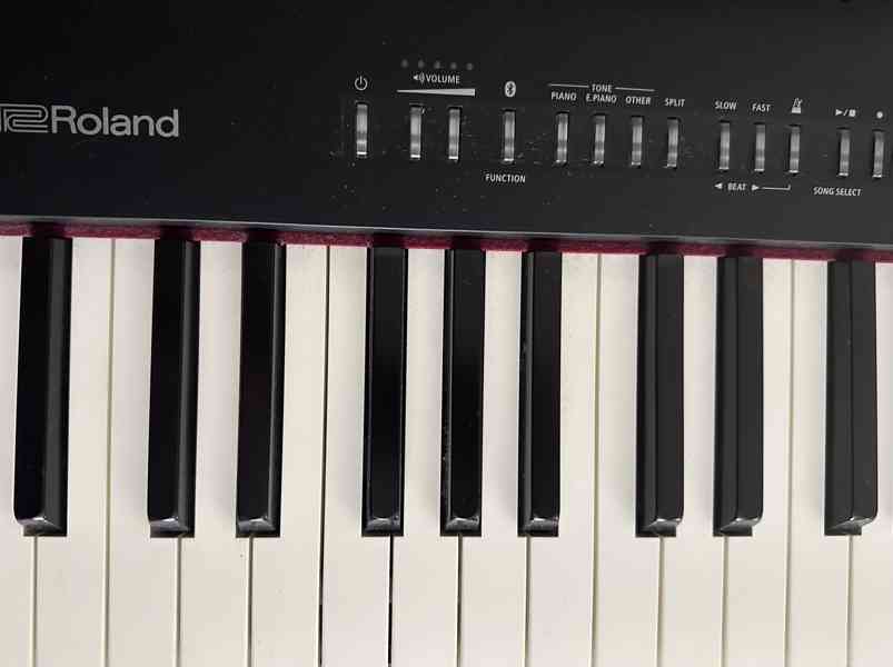 Roland FP-30 – digitální piano 88 kláves + stojan + pedály - foto 2