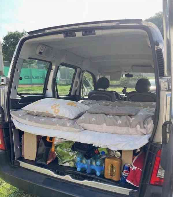 Citroën Berlingo 1,4   i R.v. 2008 Najeto 100.000 km - foto 5