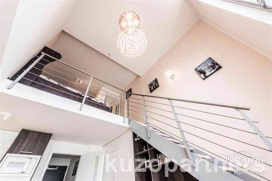 Prodej bytu- slunný LOFT o dispozici 2kk, 52m2, balkón, Praha 8-Libeň, ul. U Libeňského pivovaru - foto 13