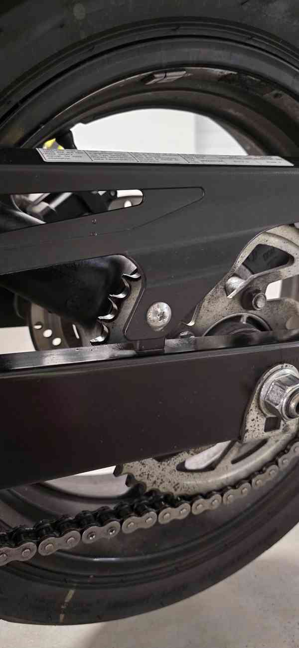 Suzuki GSF 650 Bandit - foto 8