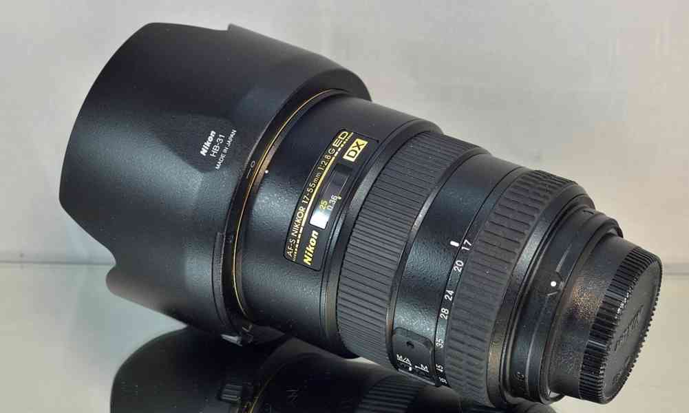 Nikon AF-S DX NIKKOR 17-55mm f/2.8 G IF ED - foto 7