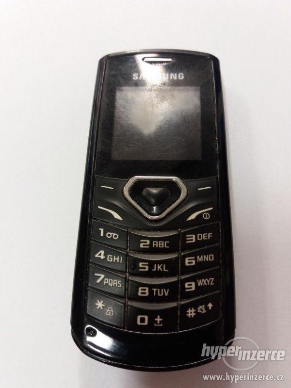 Samsung GT-E1170i černý (V18040009) - foto 1