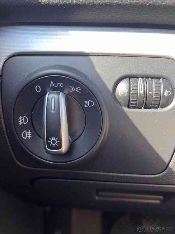 Volkswagen Golf 1,4 TSI, r.v. 2010 - foto 17