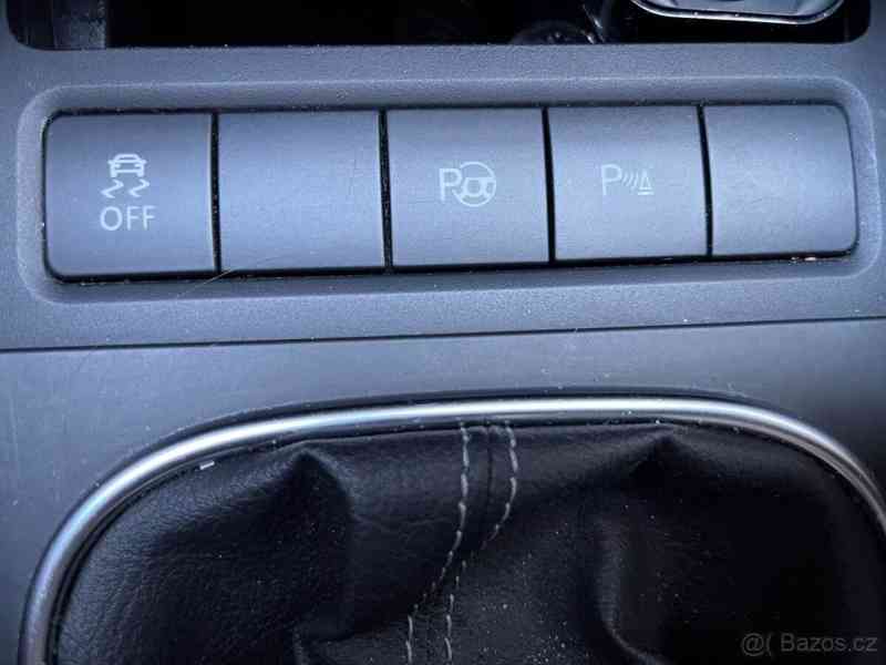 Volkswagen Golf 1,4 TSI, r.v. 2010 - foto 15