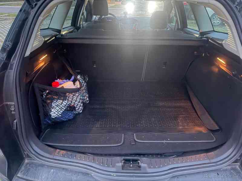 Ford Focus 2,0 - foto 9