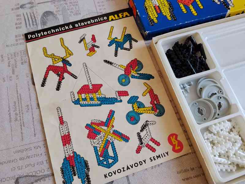 ALFA stavebnice, Kovozavody Semily - foto 4