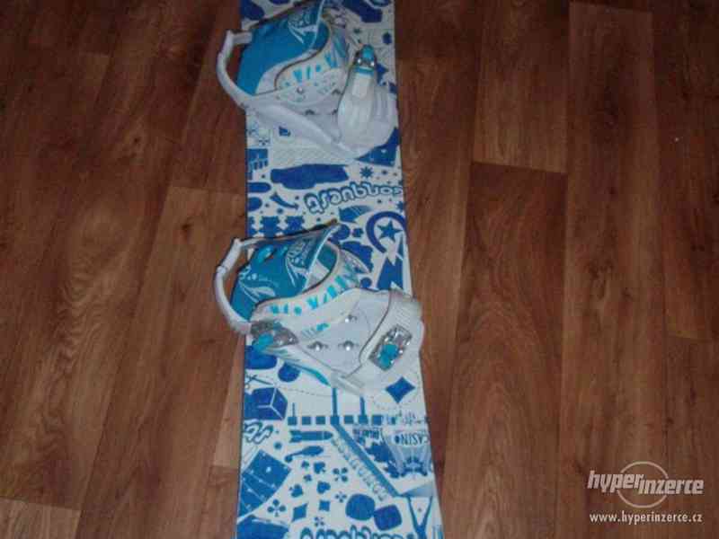 Dětský snowboard velikost 117 + vázání Rossignol - foto 4