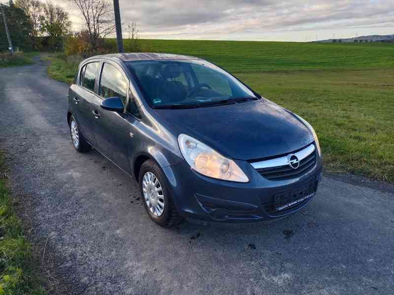 Opel Corsa D 1.2 59Kw RV. 2008 - NOVÁ STK  - foto 3
