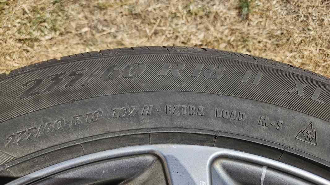 Volvo XC60 zimní kola pneumatiky 235/60R18 vzorek 8mm disky  - foto 5