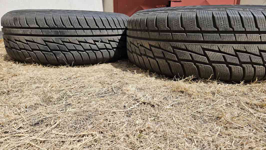 Volvo XC60 zimní kola pneumatiky 235/60R18 vzorek 8mm disky  - foto 3