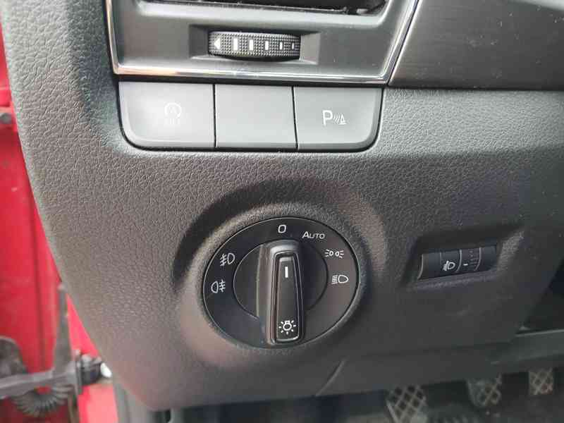 ŠKODA Fabia Combi Style 1,0 TSI 81 kW - foto 17