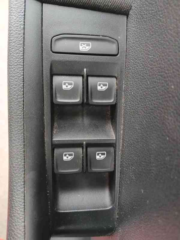 ŠKODA Fabia Combi Style 1,0 TSI 81 kW - foto 15