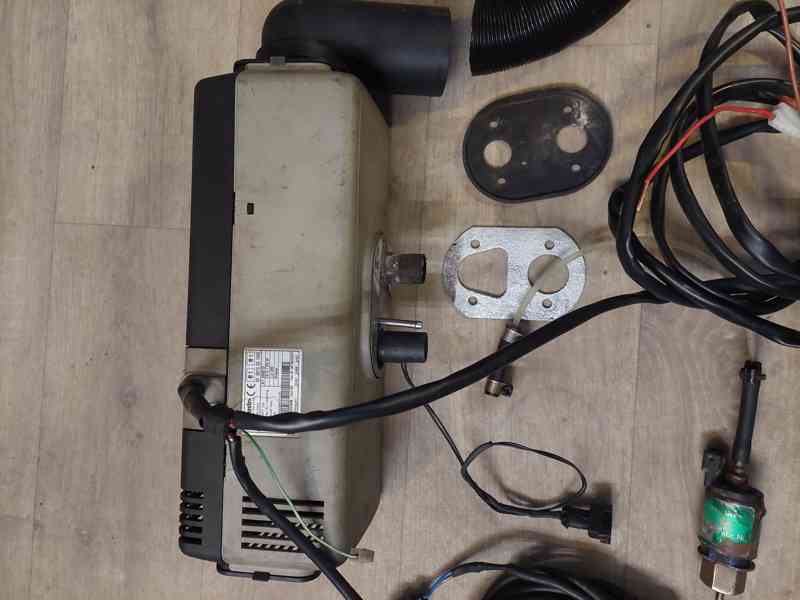 Nezávislé topení Webasto AT2000D 24V - foto 4