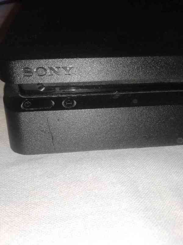 Playstation 4  - foto 3