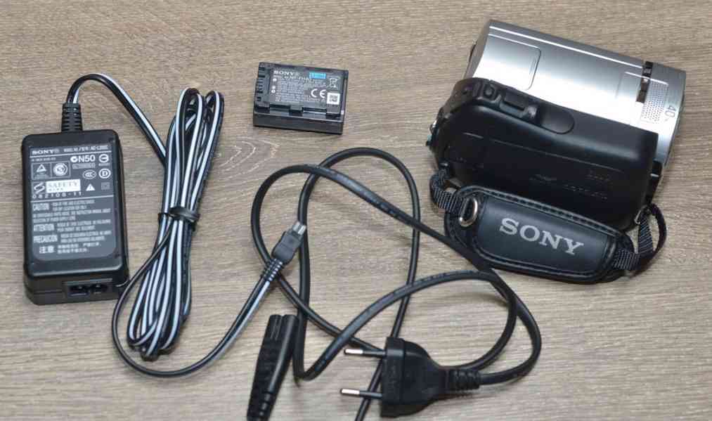 kamera: Sony DCR-SR35 *40x o. zoom*30GB pevný disk - foto 3