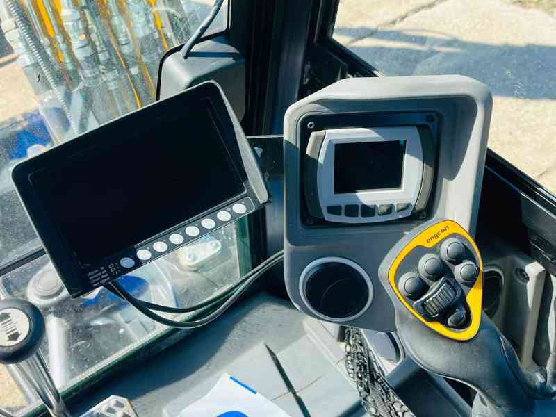 Pásové rypadlo JCB 67C-1 (Možnost leasingu) - foto 14