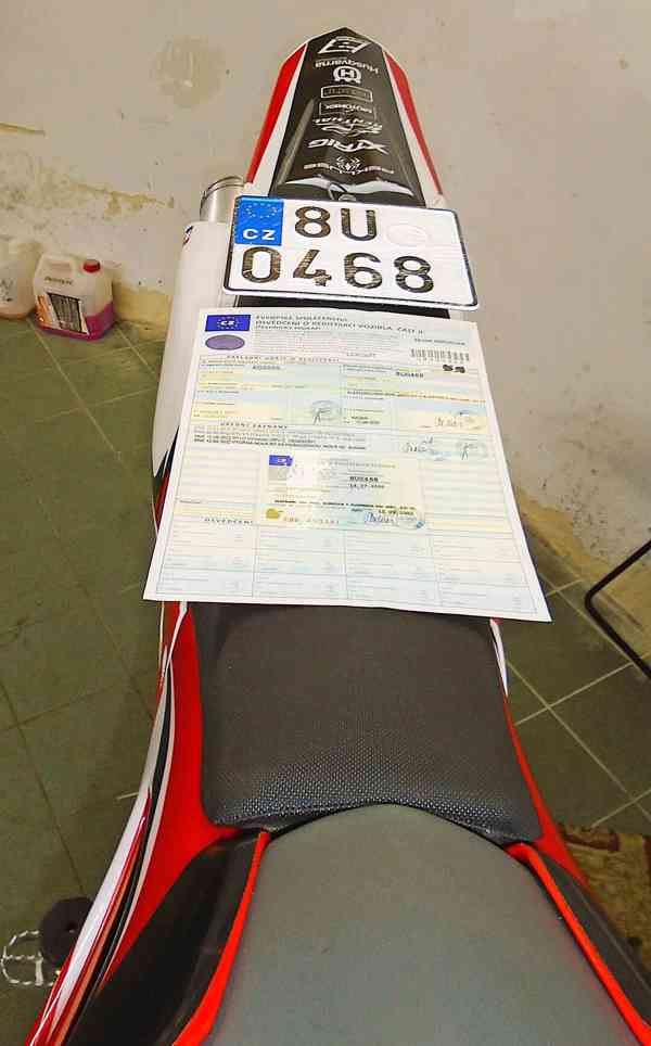Husqvarna TE 250 - r. 2005 - foto 28