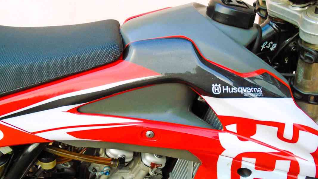 Husqvarna TE 250 - r. 2005 - foto 12