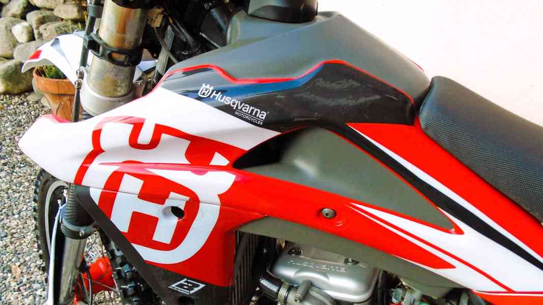 Husqvarna TE 250 - r. 2005 - foto 13