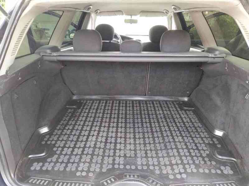 Ford Focus combi 1.8Tdci (74) Kw /100HP - výbava Ghia - foto 14