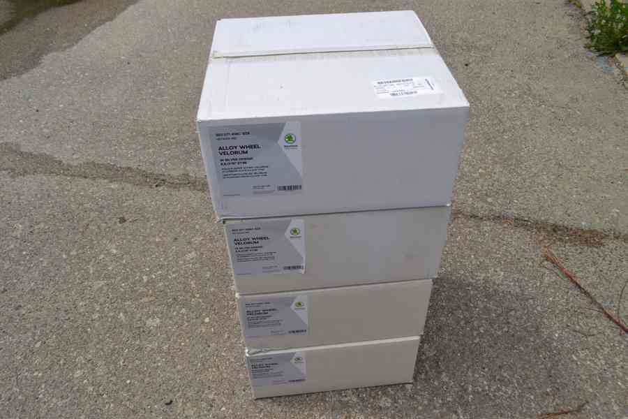 Nové ORIG.Alu kola R16,5x112 Š.Octavia III, IV, Superb,Yeti - foto 5