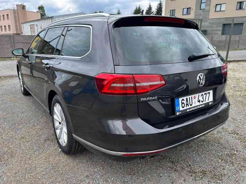 Volkswagen Passat 2,0   TDI 140KW DSG 92TKM HIGHLINE - foto 2