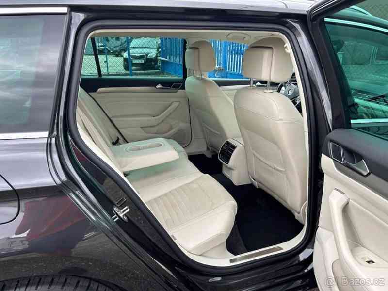 Volkswagen Passat 2,0   TDI 140KW DSG 92TKM HIGHLINE - foto 8