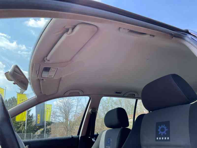 Volkswagen Golf 1. 9 TDI - foto 17