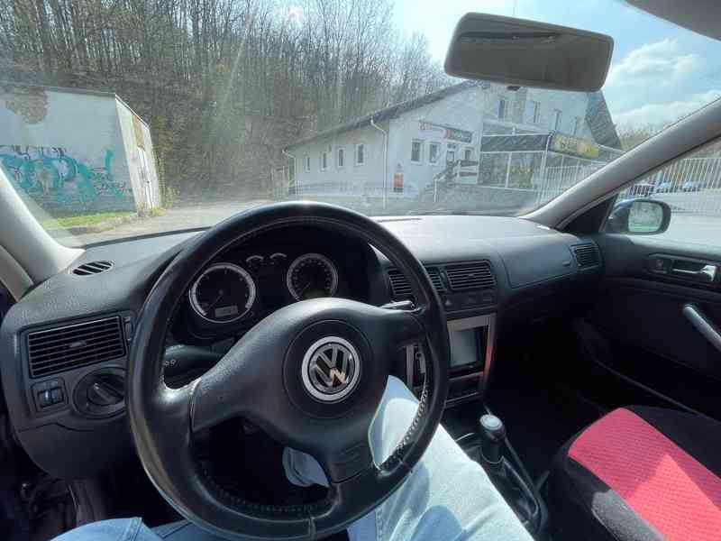 Volkswagen Golf 1. 9 TDI - foto 26