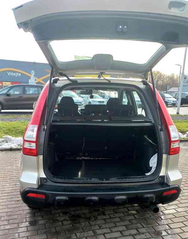 Honda CR-V 2,0   rv 2008, naj 196 tis km, garáž - foto 11