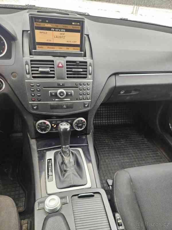 Mercedes-Benz Třídy C 1,8   135KW, C200,AUTOMAT - foto 8