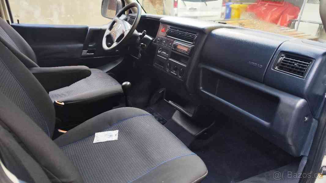 Volkswagen Caravelle T4 - foto 6