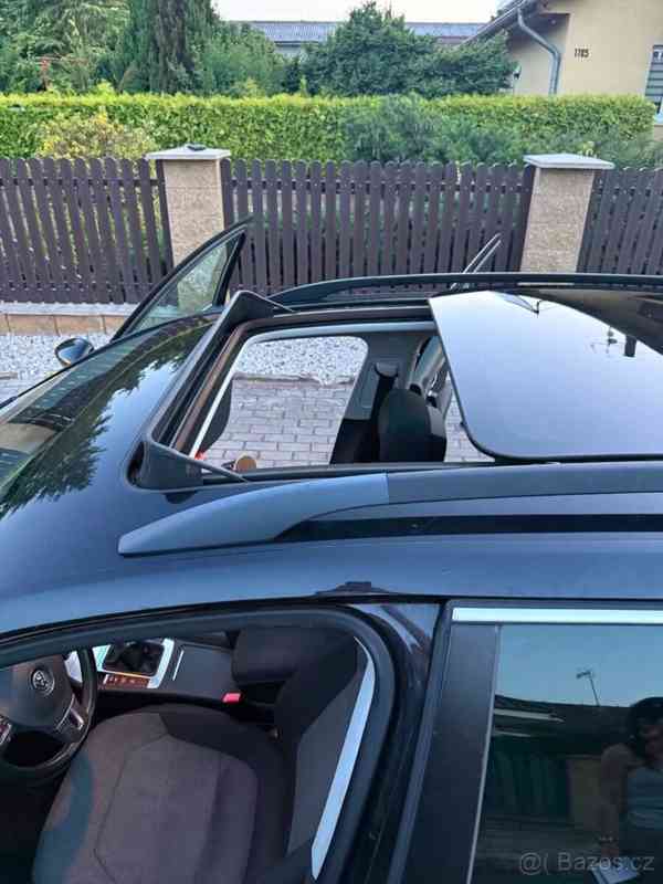 Volkswagen Passat 2,0   B7 - foto 16