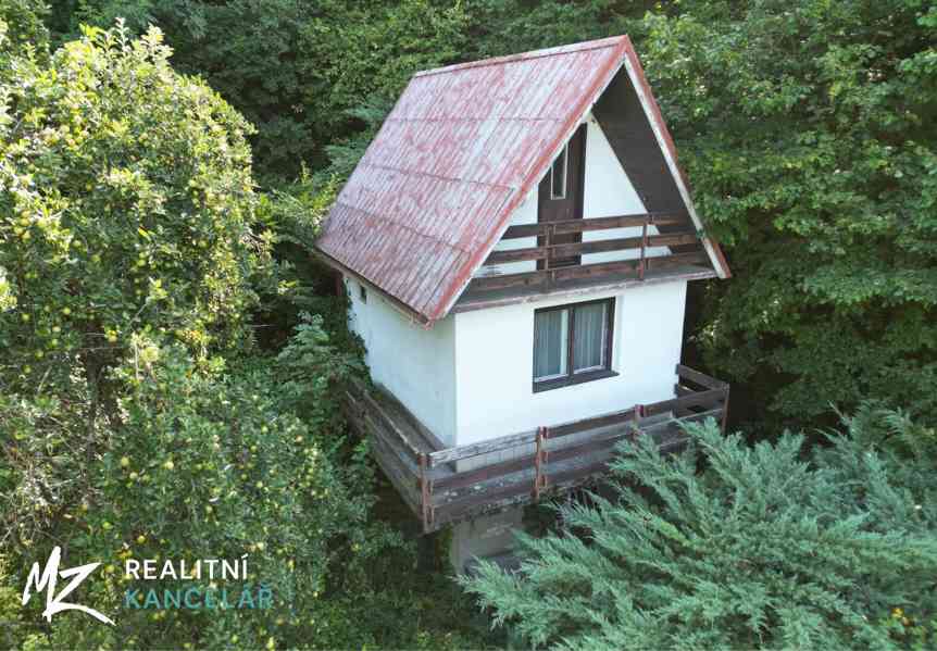 Prodej podílu 1/2 zahrady 655 m² Zádveřice-Raková - foto 4