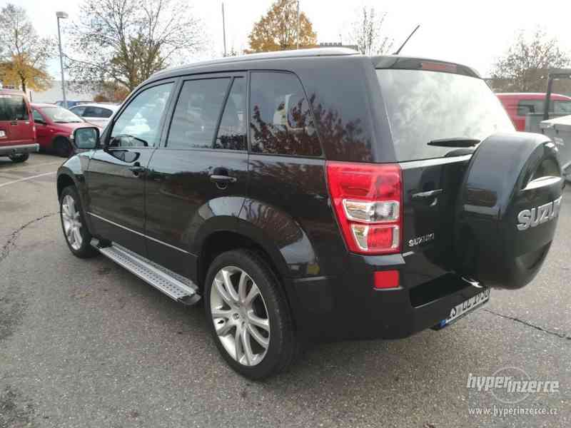 Suzuki Grand Vitara 2.4 Comfort - foto 6