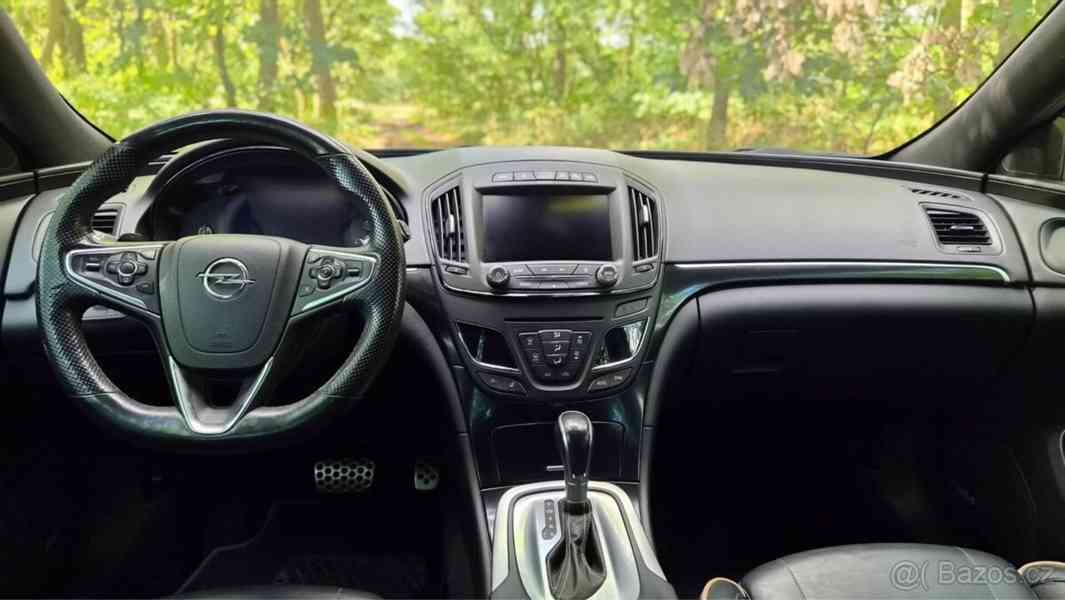 Opel Insignia 2,0   Turbo 4x4 AUTOMAT - foto 9