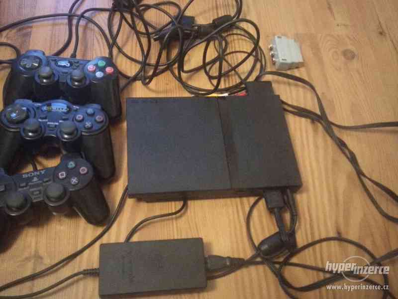Sony PlayStation 2 - foto 1