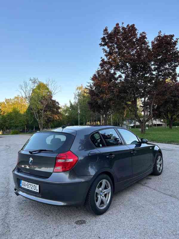 BMW 120d e87 130kw TOP STAV - foto 3