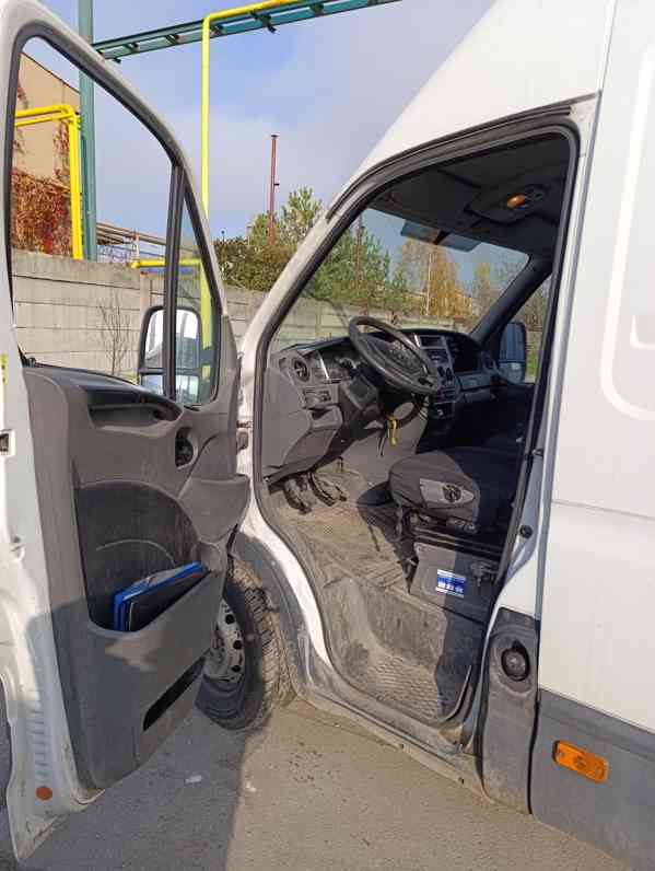 IVECO DAILY C30-V - foto 5