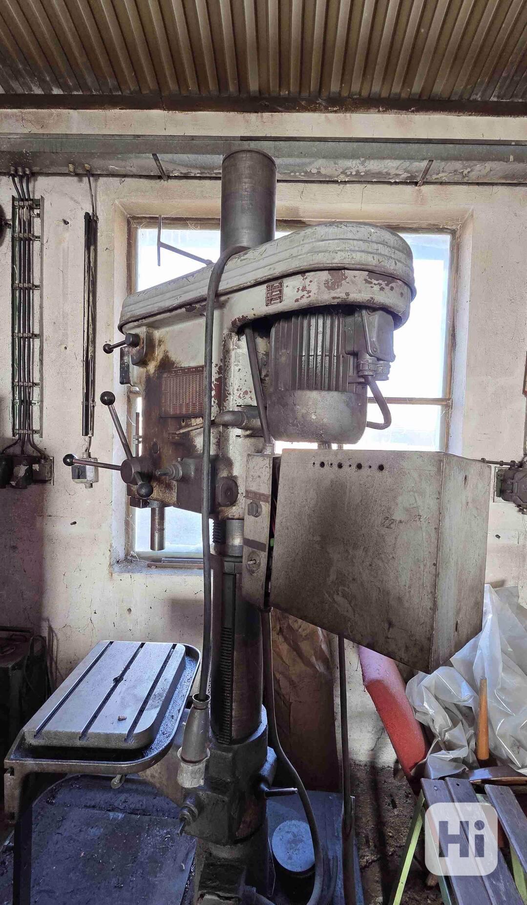 Použitá vrtačka VS 32 B, r. v. 1988 - foto 1